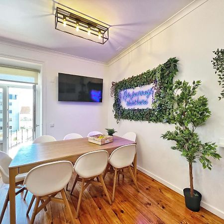 Guest Inn 2 Boutique Guest House ลิสบอน ภายนอก รูปภาพ